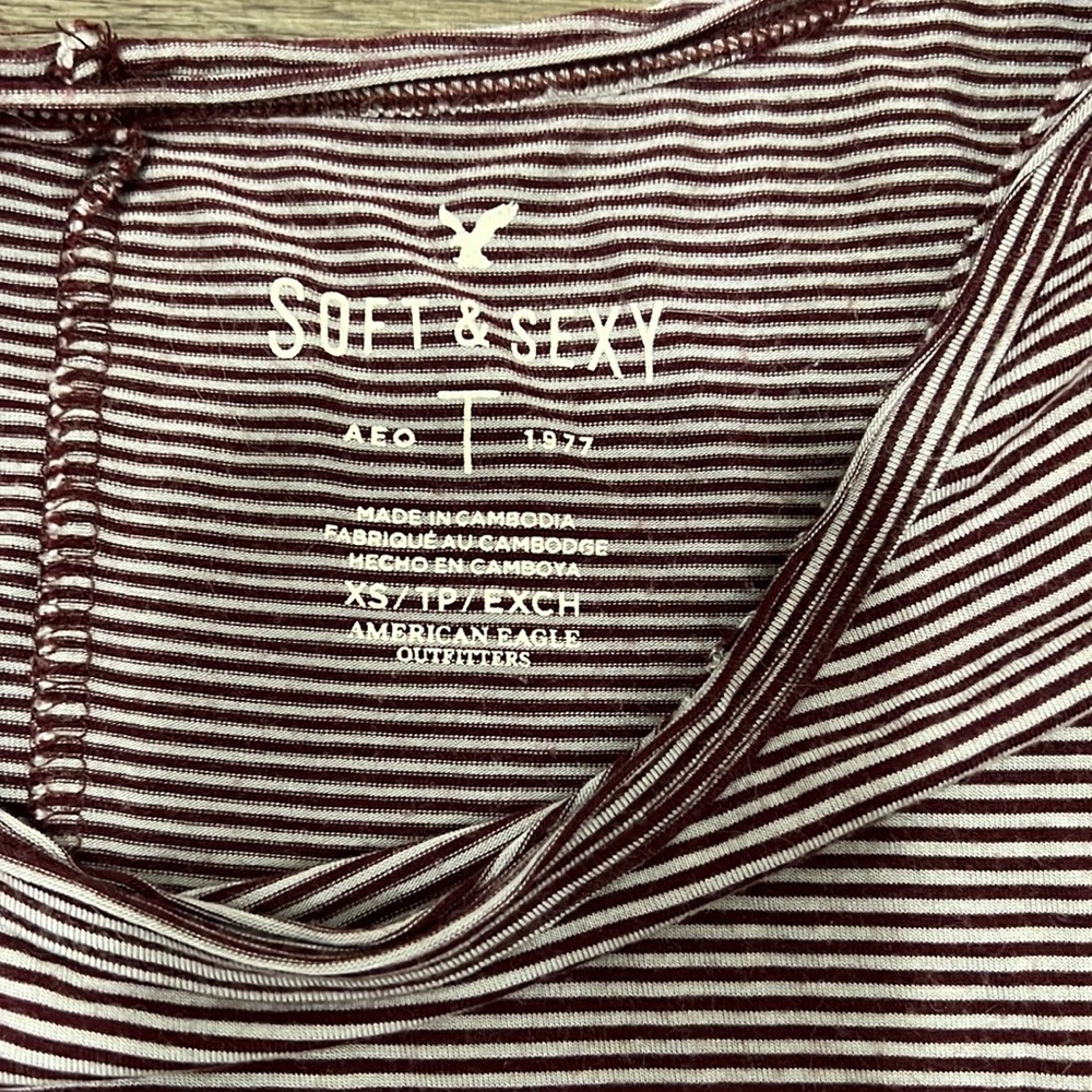 AEO Purple Stripe Soft & Sexy T Size XS - Picture 2 of 5